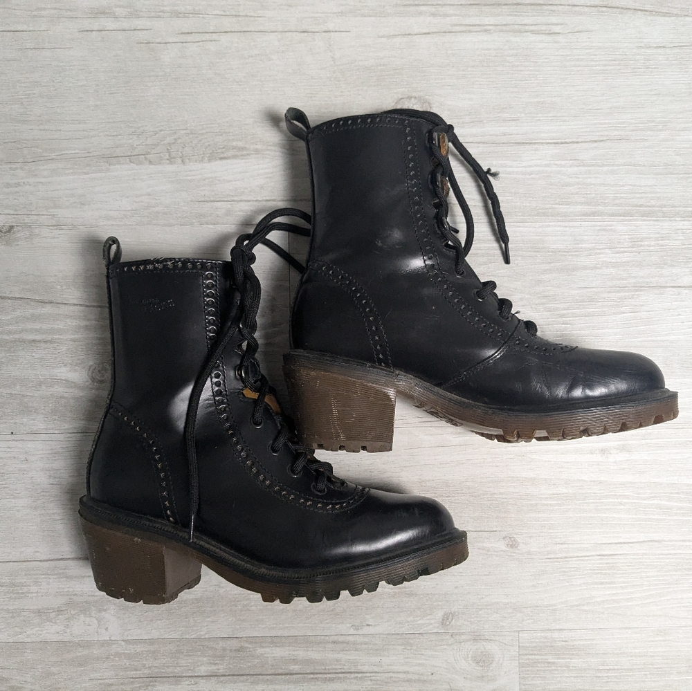 Early 1990s Vintage Dr. Martens 8146 Regina Black Leather Boots - Goth, Witchy - Picture 4 of 8